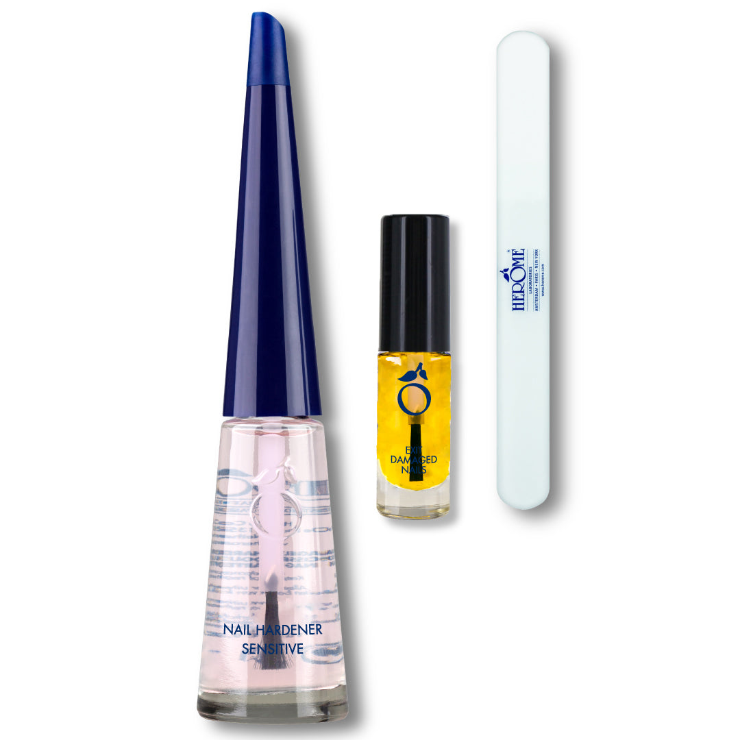 爪が縦に割れる